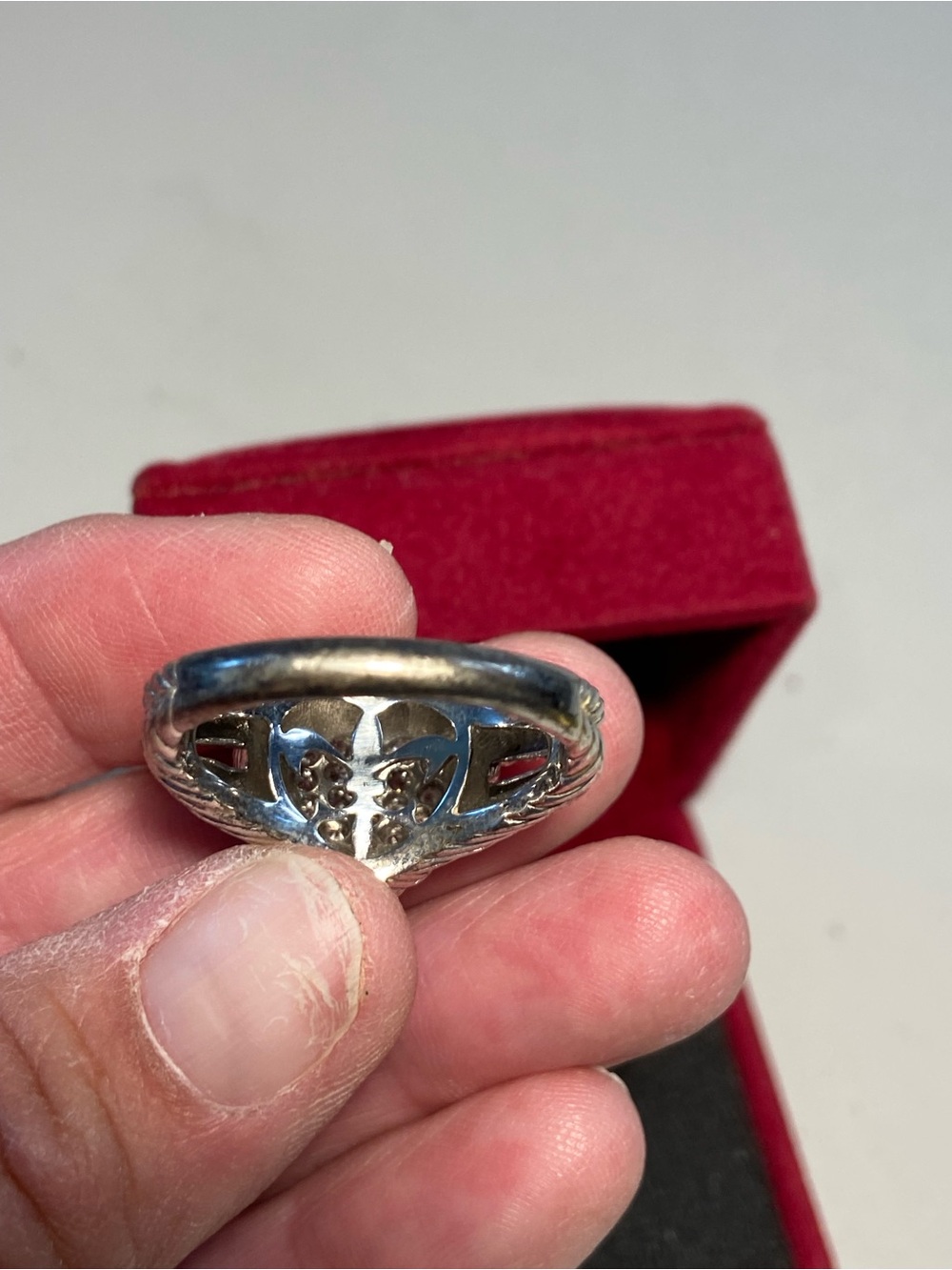 Judith Ripka Sterling Silver Heart Pavé CZ Statement Ring - Women's SZ 11 - Picture 4 of 9